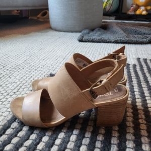 Tom's heeled sandals